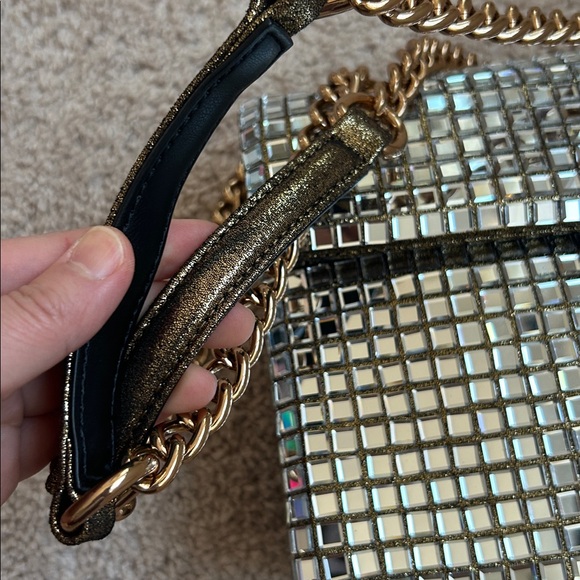 Kurt Geiger Silver Crossbody Bag with Gold Chain - Picture 6 of 14